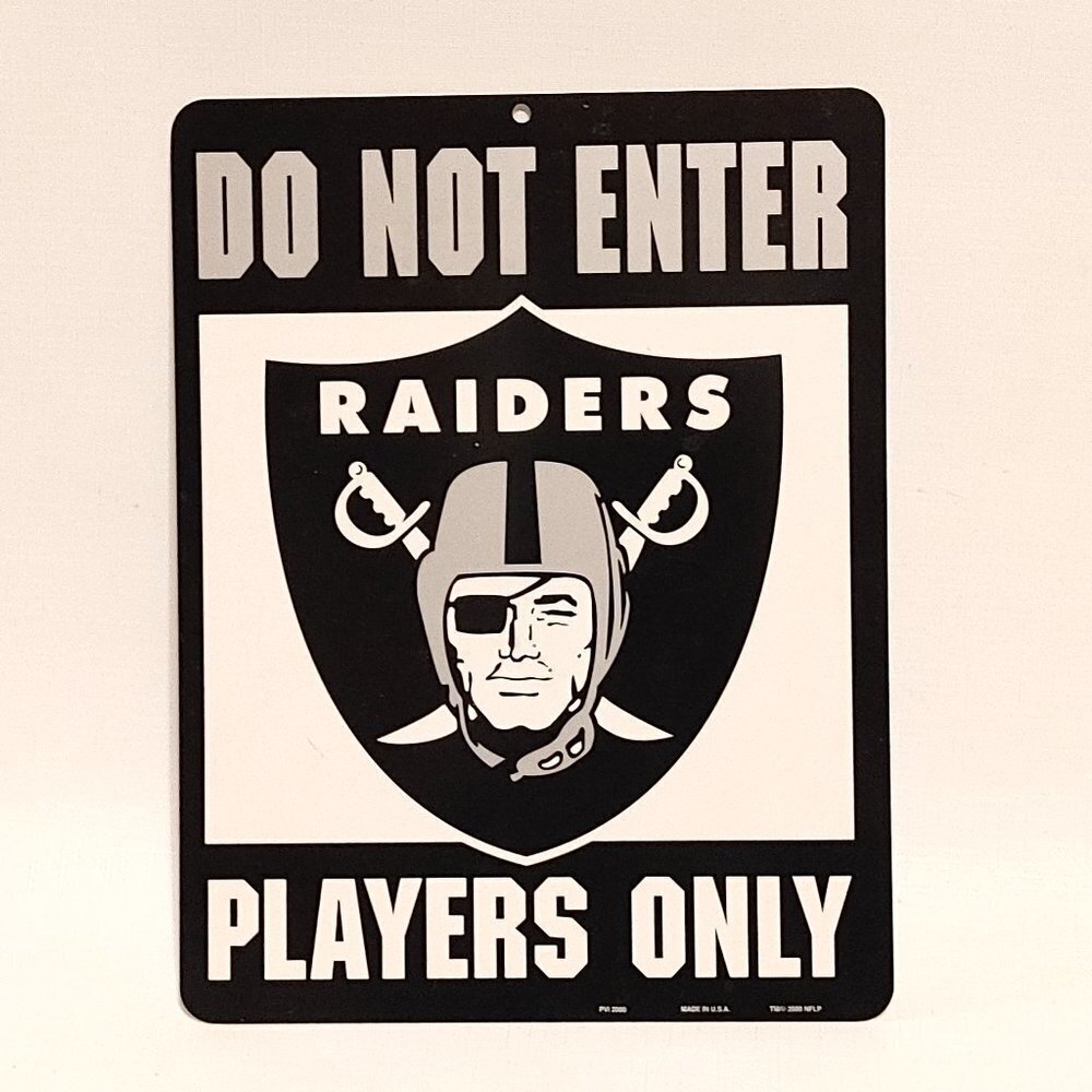 RETRO OAKLAND RAIDERS ROOM SIGN Do Not Enter RAIDERS Players ONLY NFL